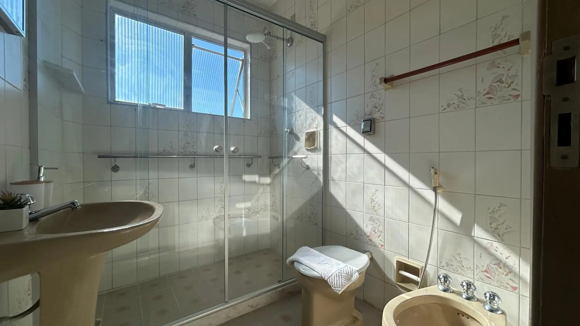 Lägenhet Aconchegante Apartamento De 2 Quartos - Pertinho Da Praia Cabo Frio Brasilien